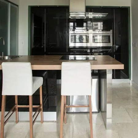 The Edges A2b Apartment *