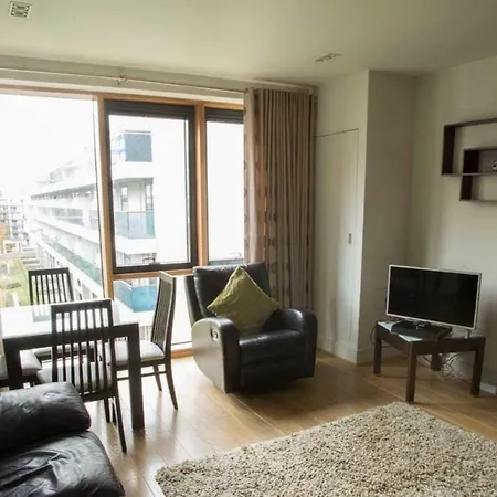 Apartment The Edges A2b *
